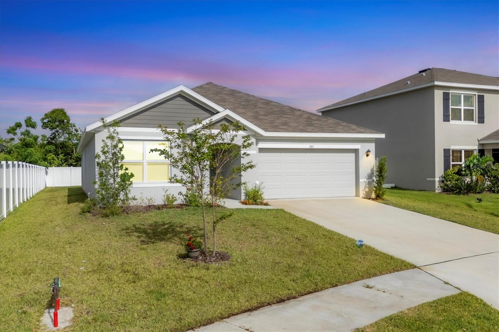 2105 Grand Flora, Bradenton, FL 34208