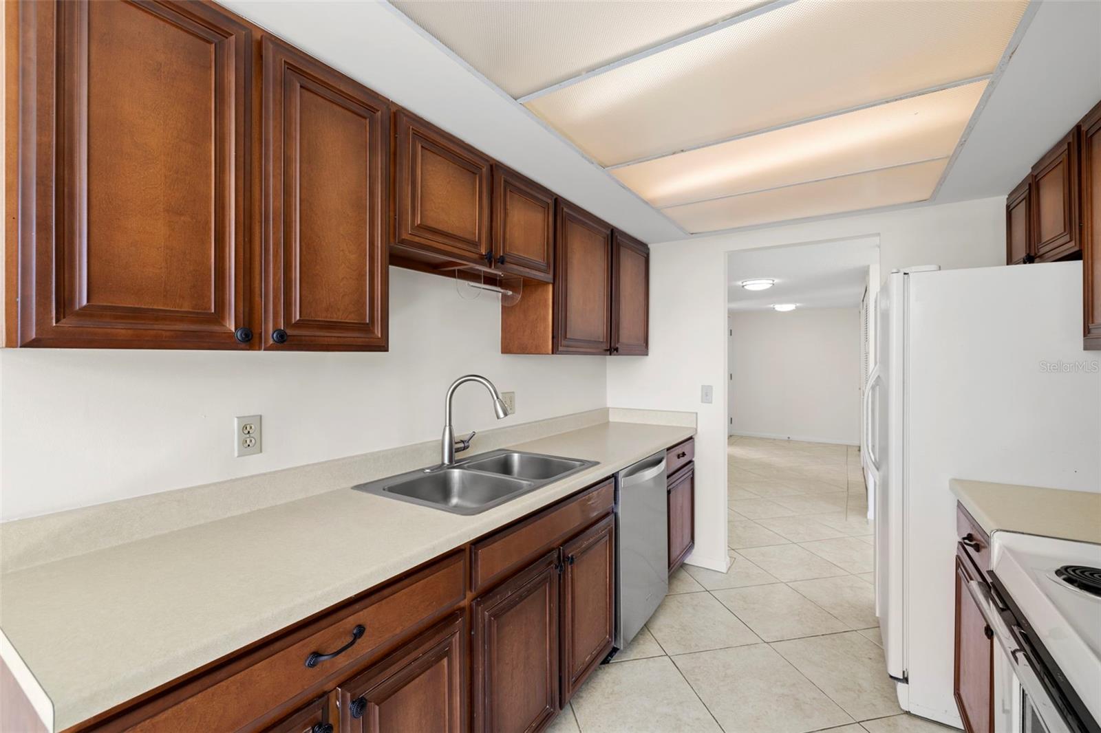 9425 Blind Pass Unit 1008, St Pete Beach, FL 33706