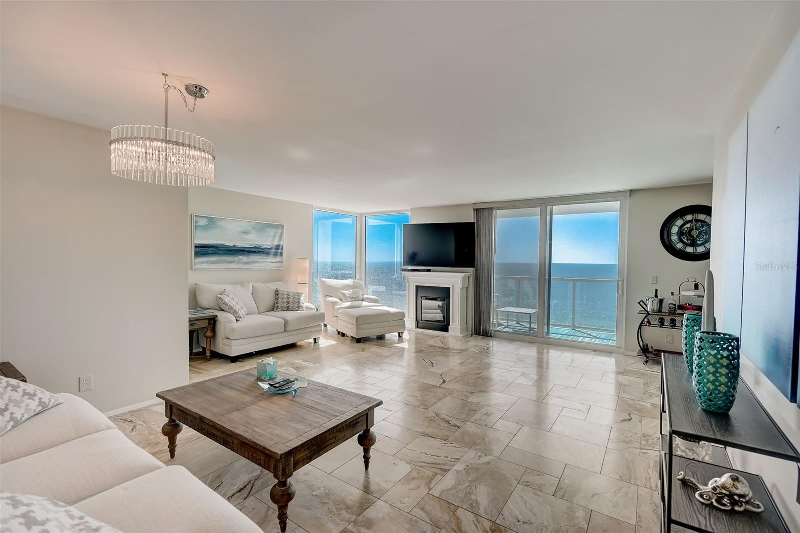 2425 Gulf of Mexico Unit 14b, Longboat Key, FL 34228