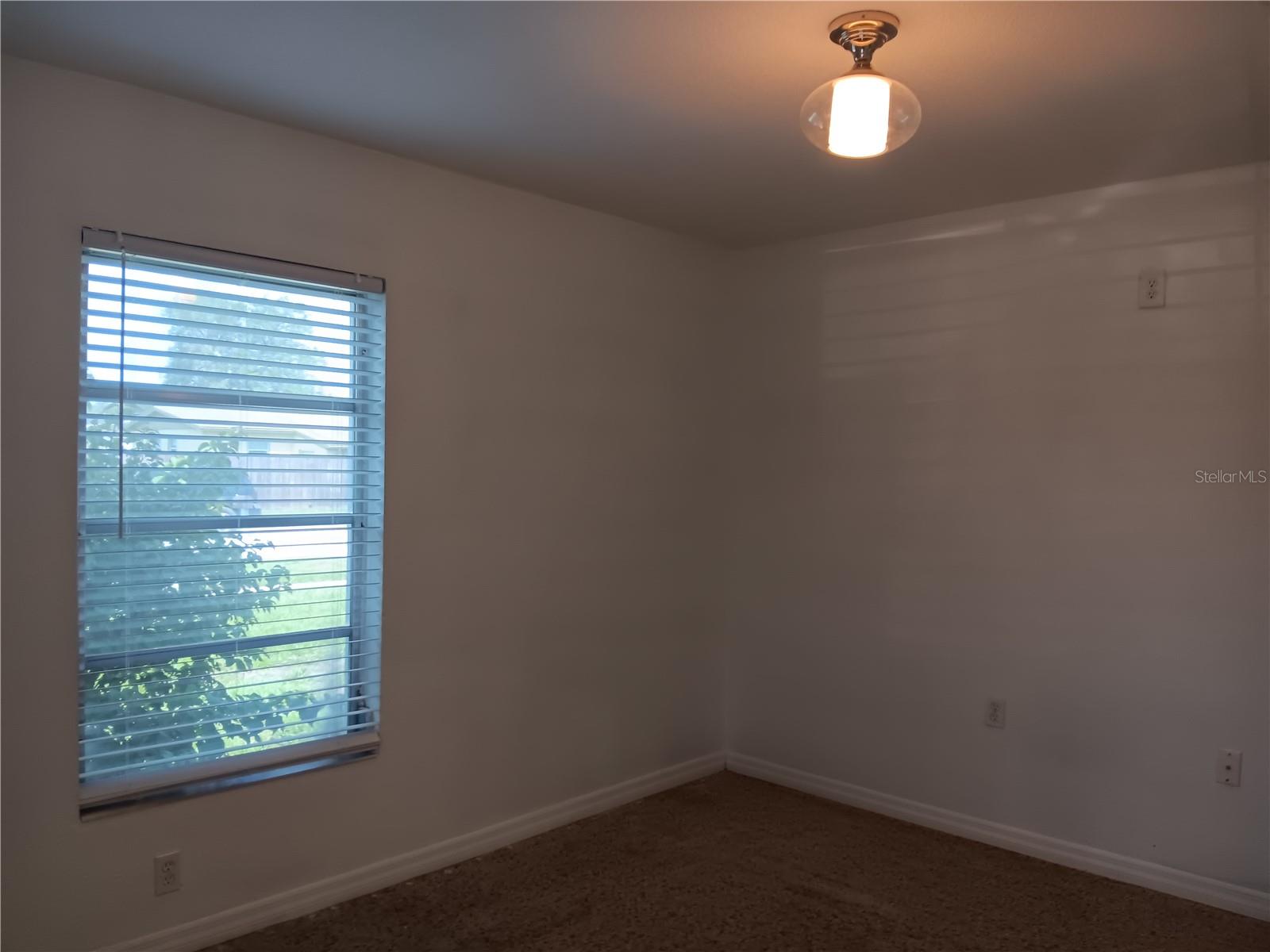 2103 Mantilla, Orlando, FL 32811