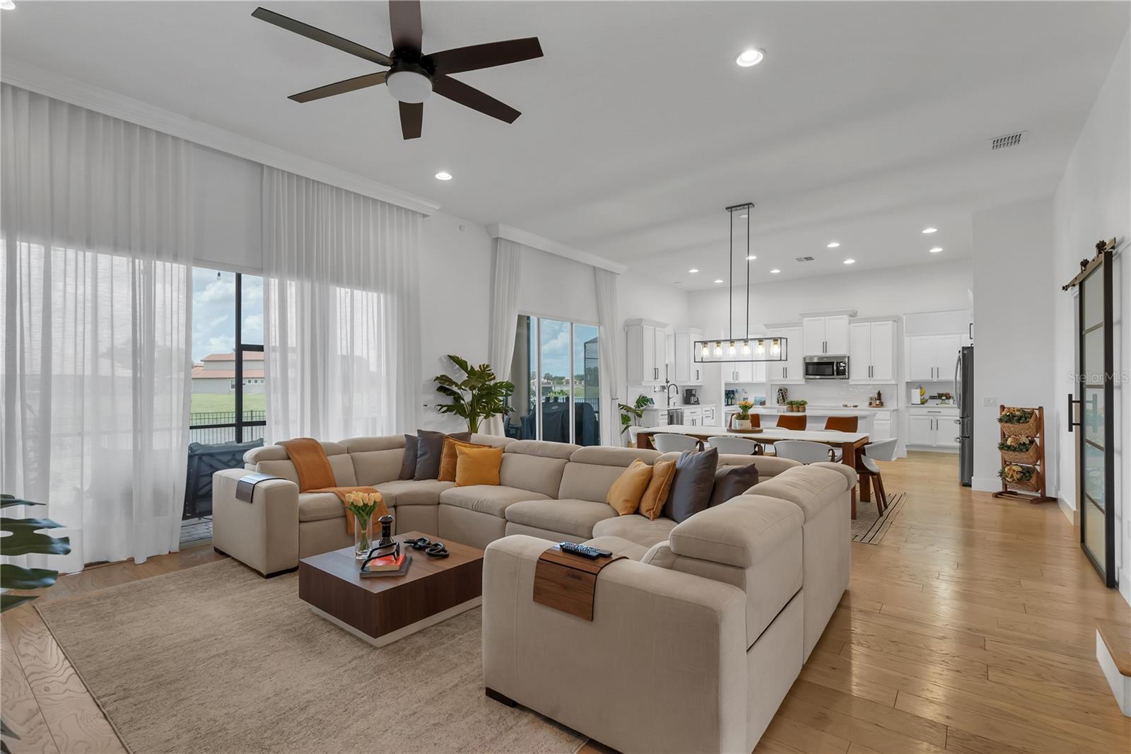 3869 Shoreside, Kissimmee, FL 34746