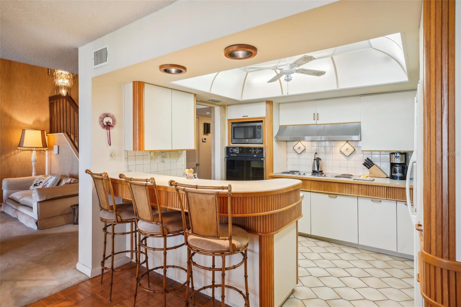7400 Sun Island Unit 802, South Pasadena, FL 33707