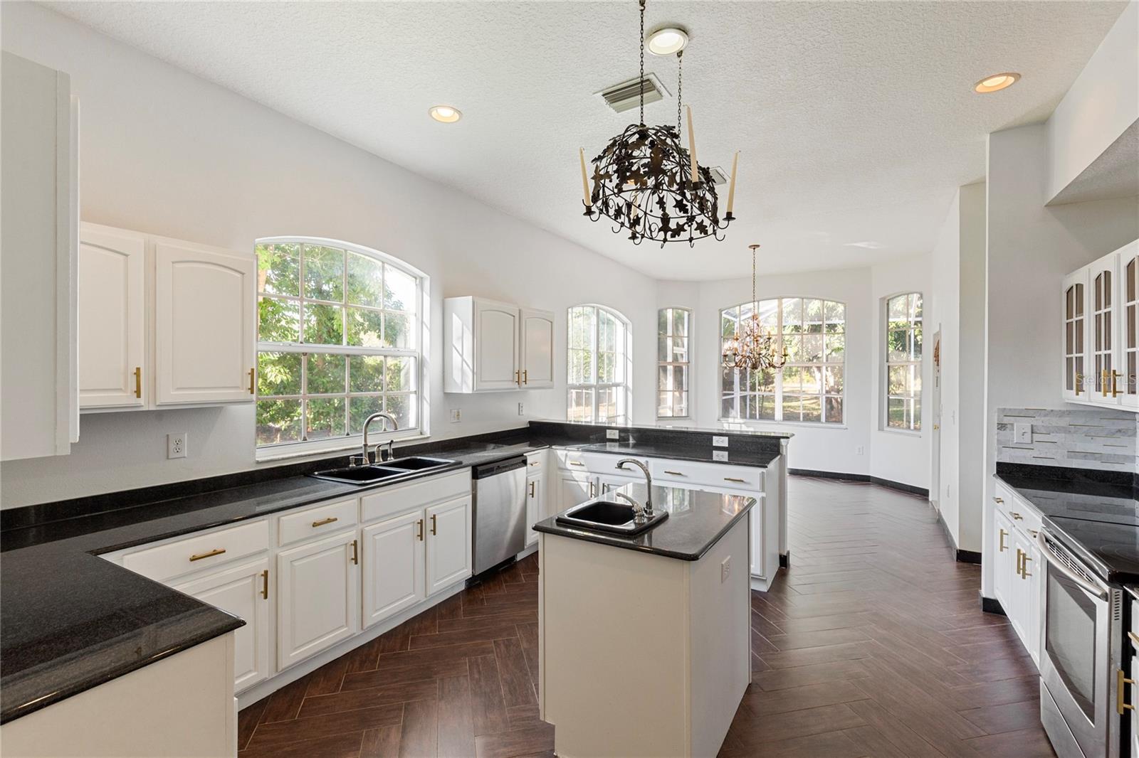 3062 Sutton Woods, Plant City, FL 33566