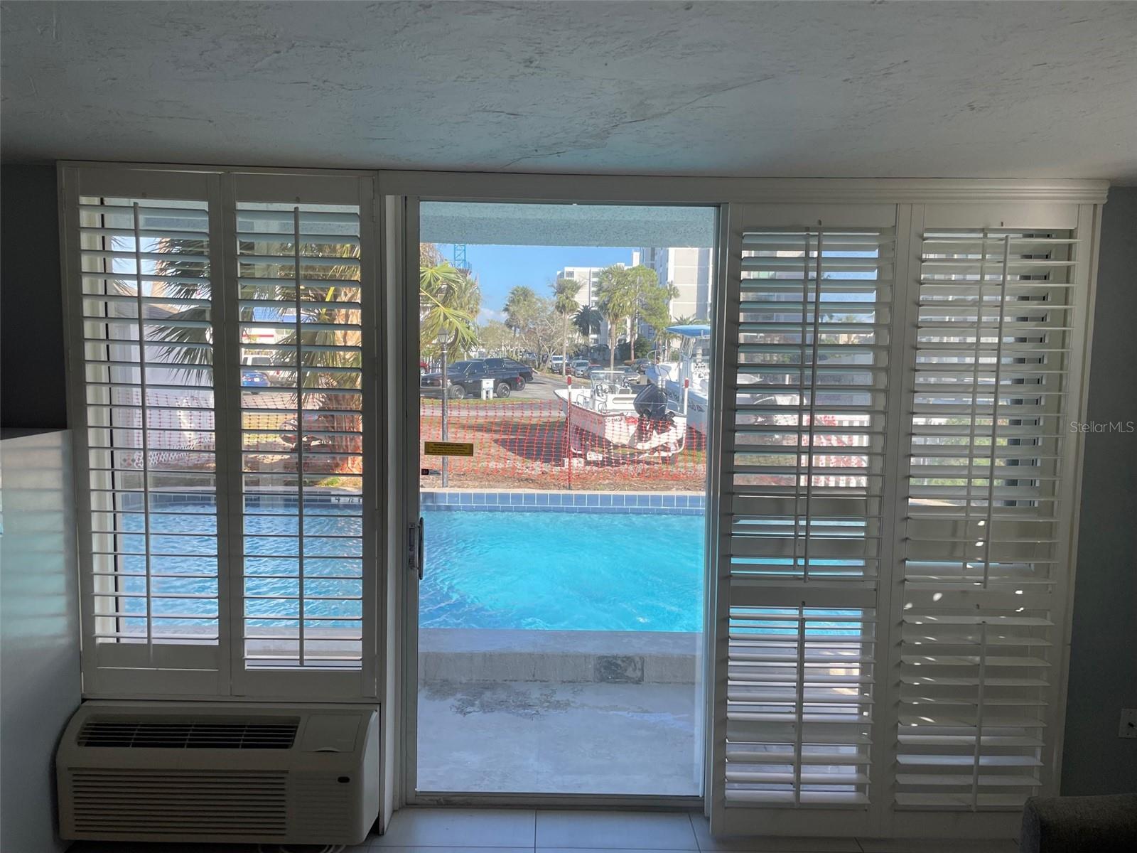800 Bayway Unit 14, Clearwater Beach, FL 33767
