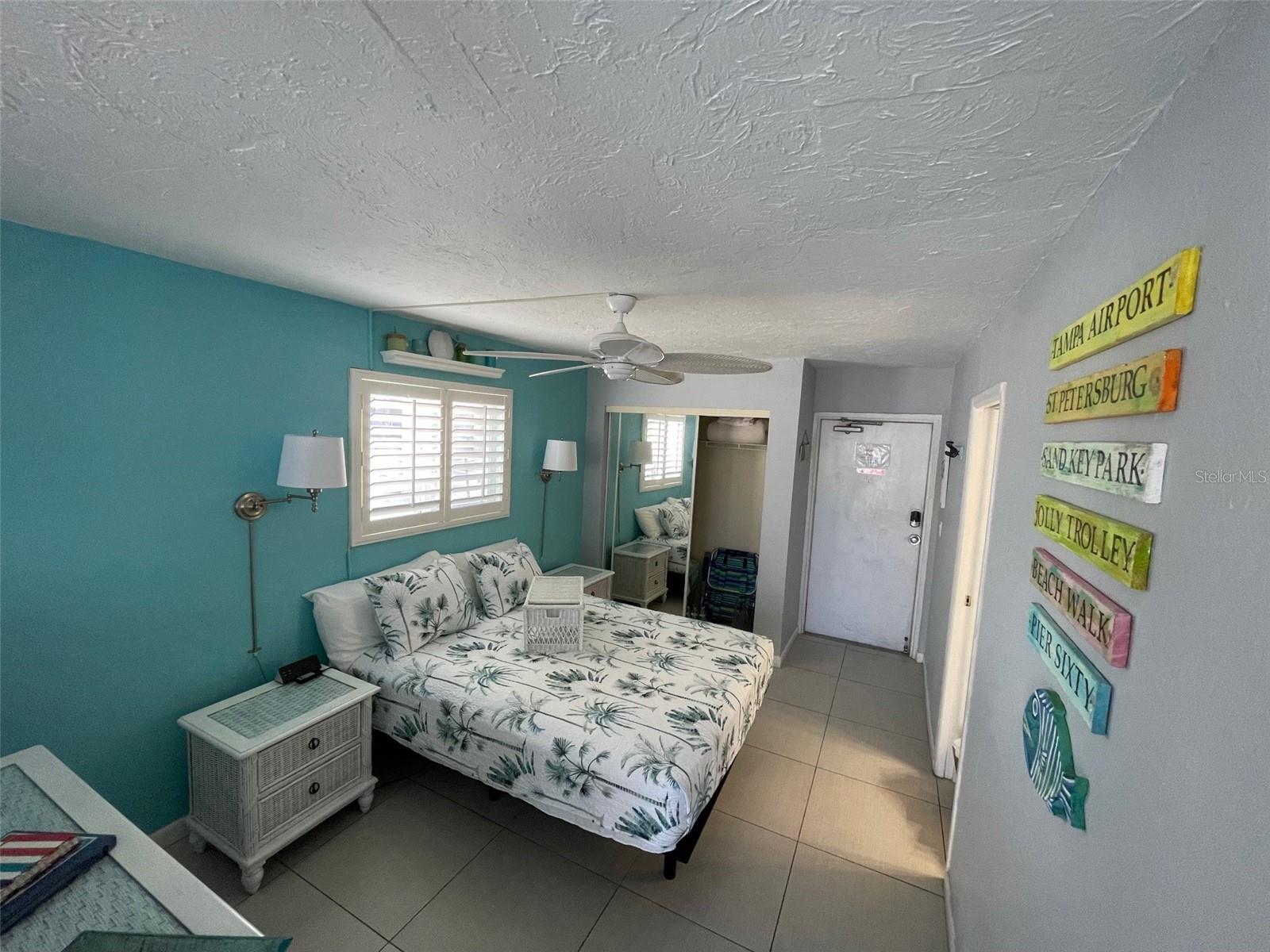 800 Bayway Unit 14, Clearwater Beach, FL 33767