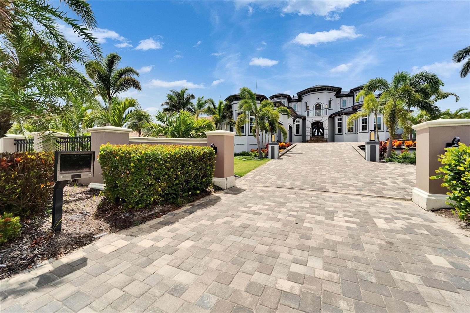 6526 Surfside, Apollo Beach, FL 33572