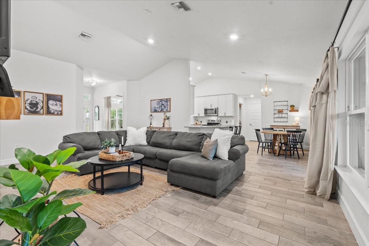 5436 Jessamine, North Port, FL 34291