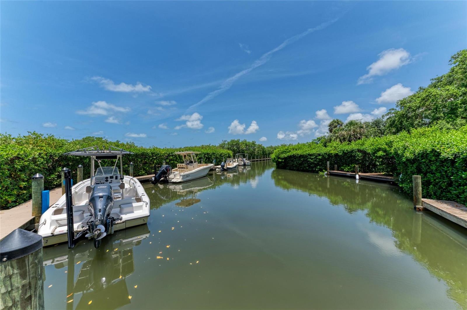 8963 Fishermens Bay, Sarasota, FL 34231