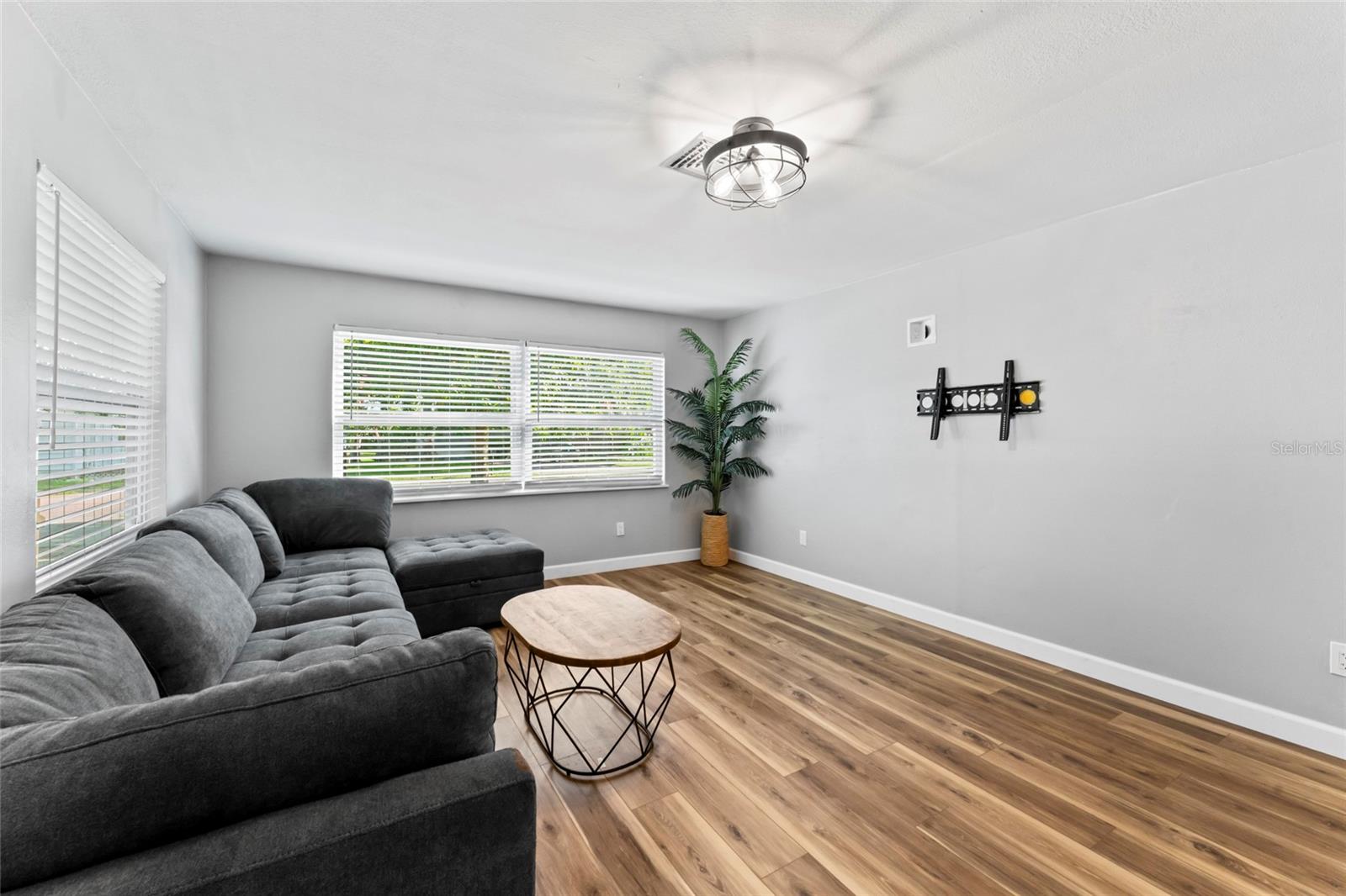 1127 Wyatt, Clearwater, FL 33756