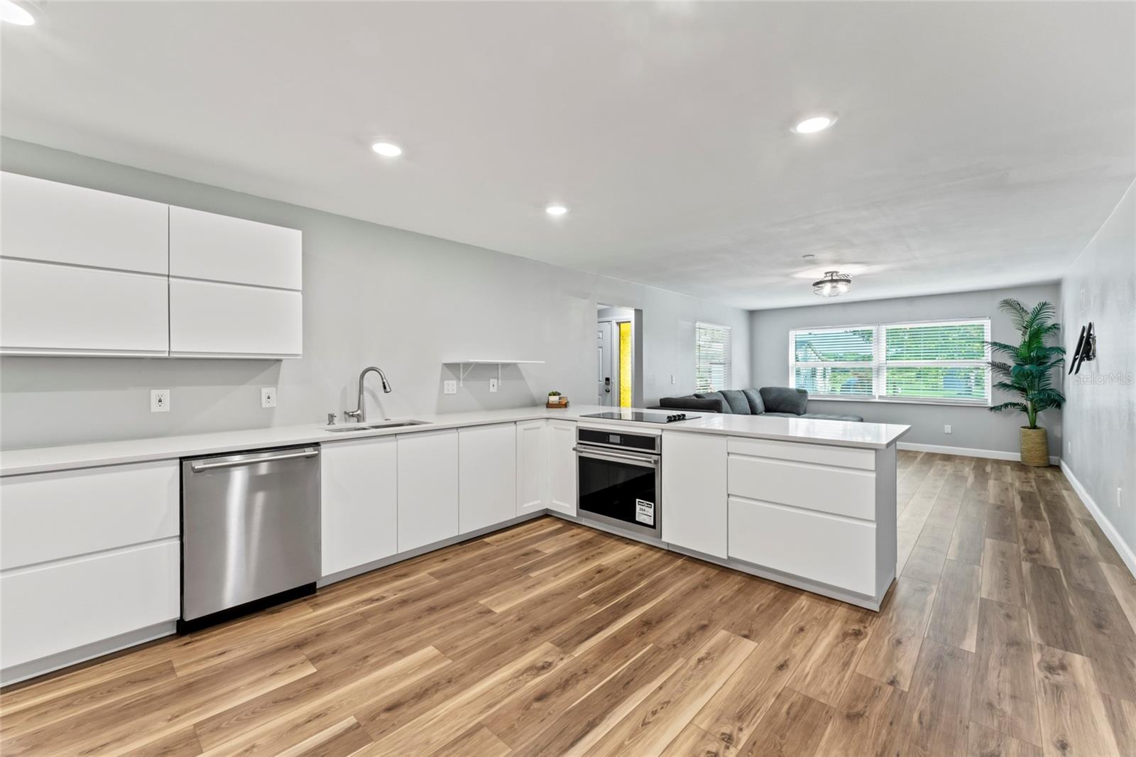 1127 Wyatt, Clearwater, FL 33756