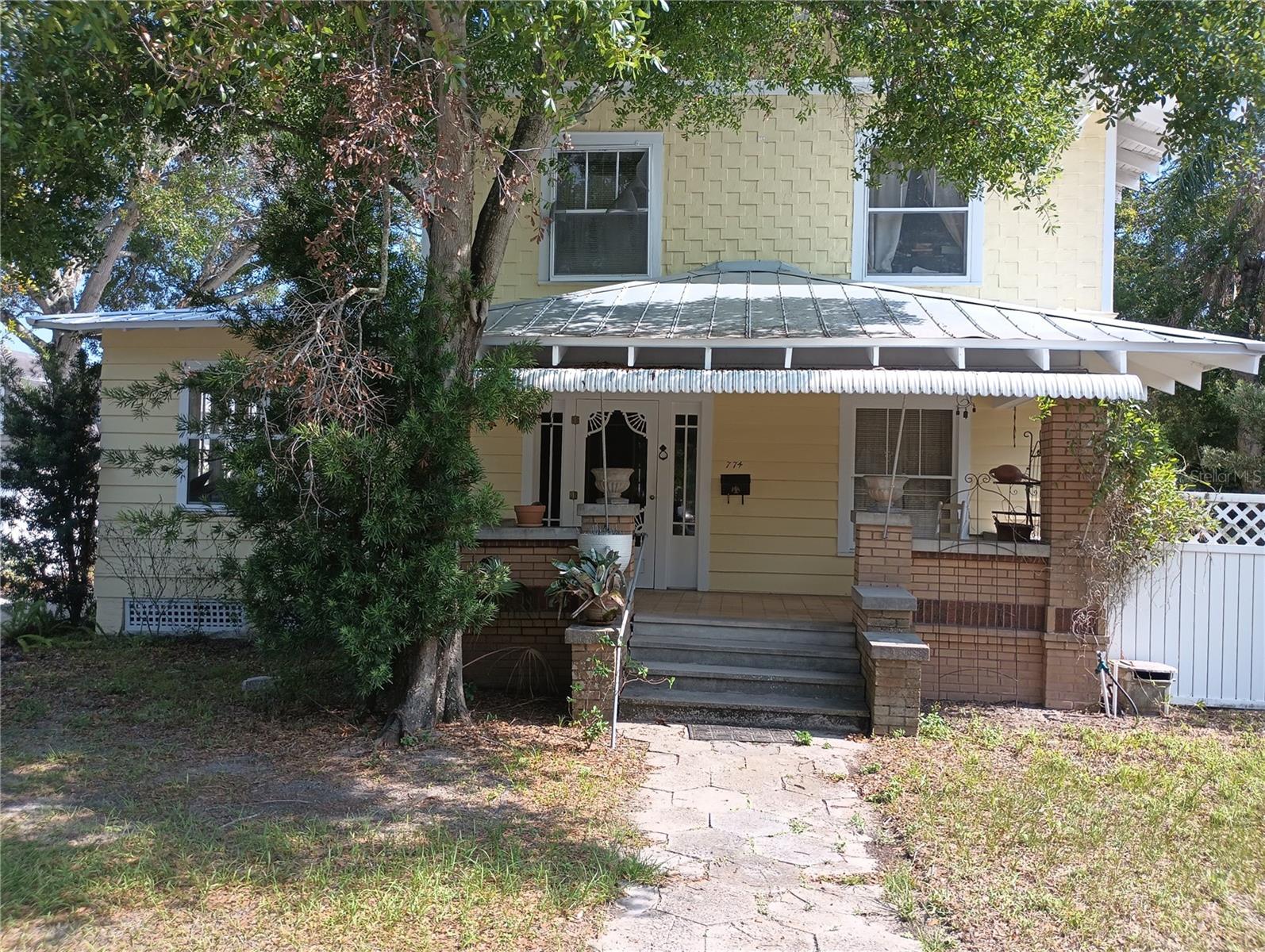 774 32nd, St Petersburg, FL 33704