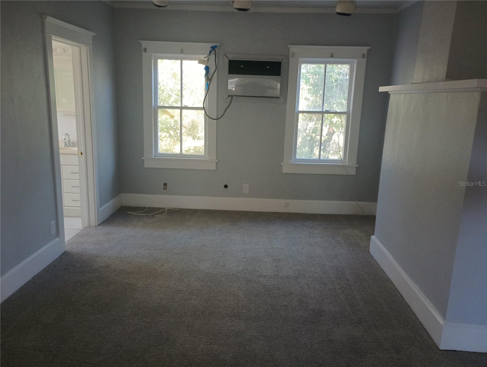 774 32nd, St Petersburg, FL 33704