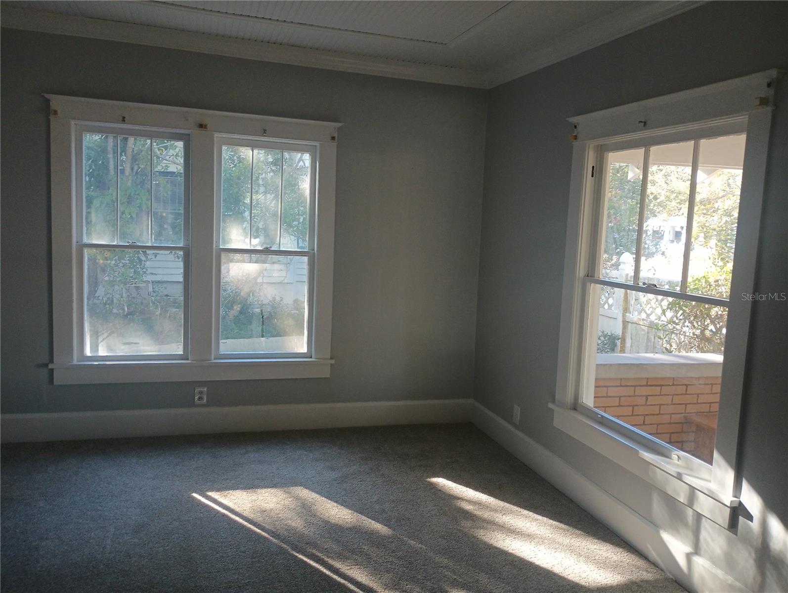 774 32nd, St Petersburg, FL 33704
