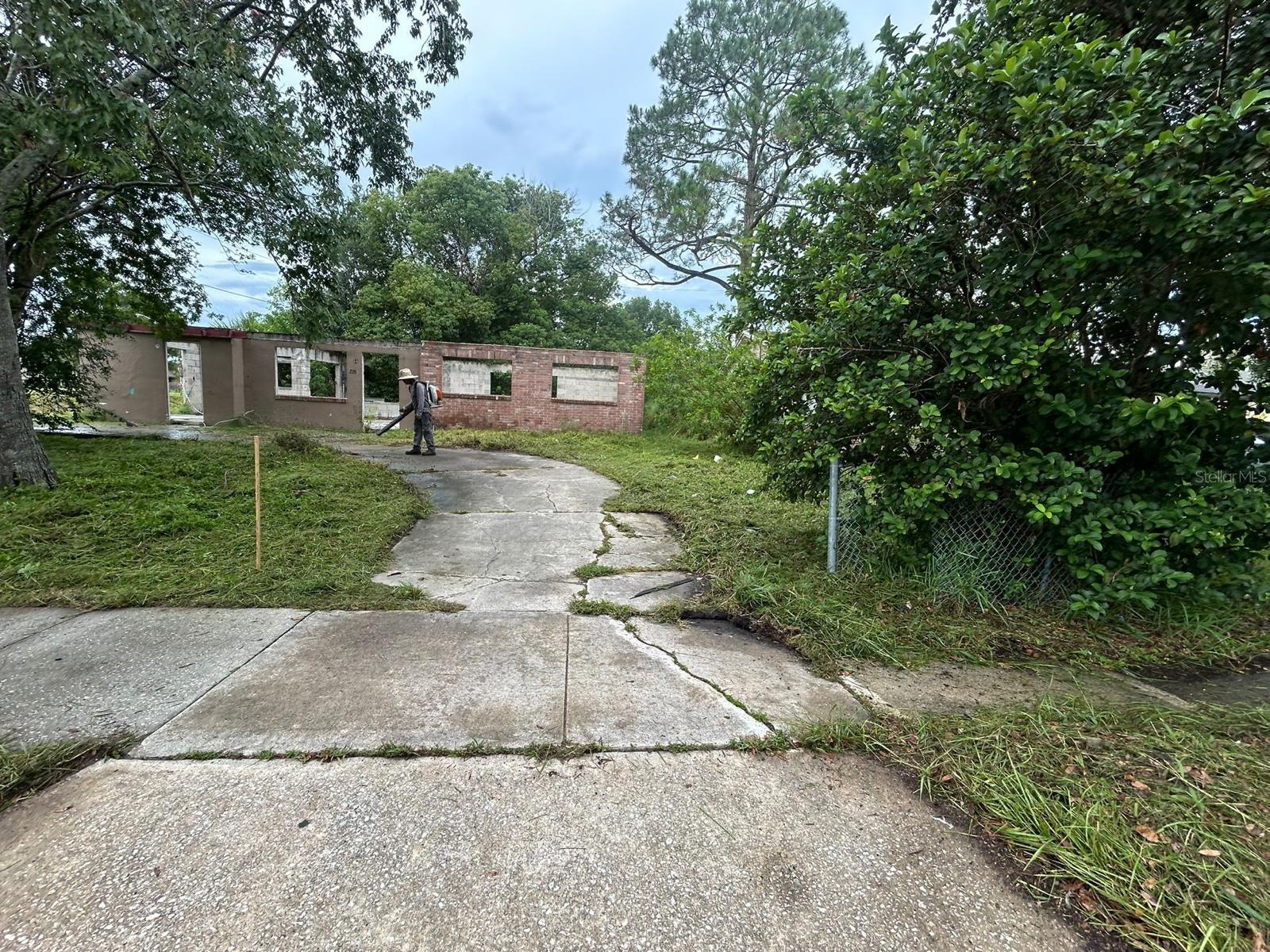 2260 Willie Mays, Orlando, FL 32811