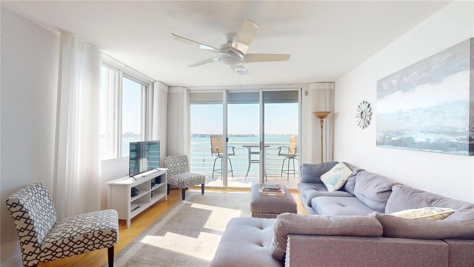 6105 Bahia del Mar Unit 682, St Petersburg, FL 33715