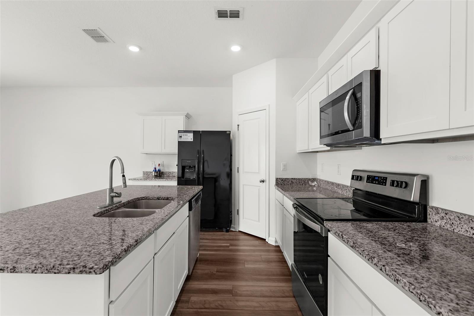 1038 Kelly Fern, Ruskin, FL 33570