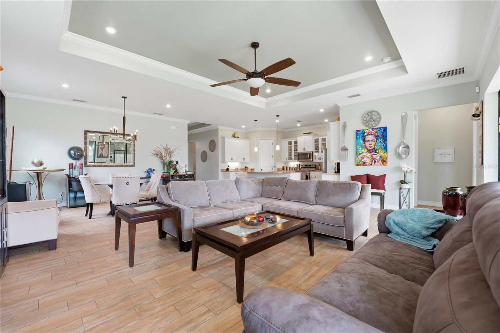 6619 35th, Sarasota, FL 34243
