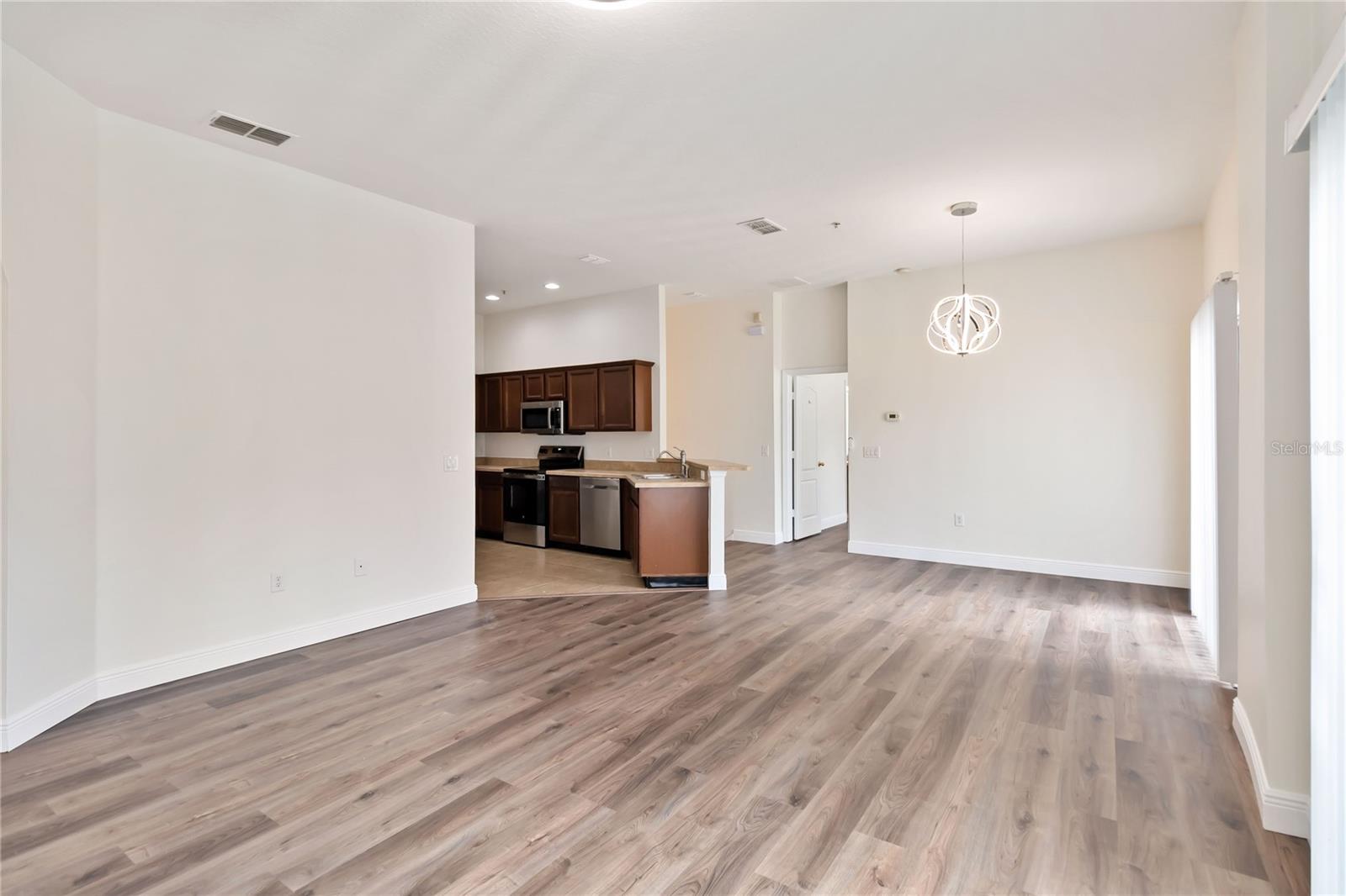 6484 Goldenrod Unit 41a, Orlando, FL 32822