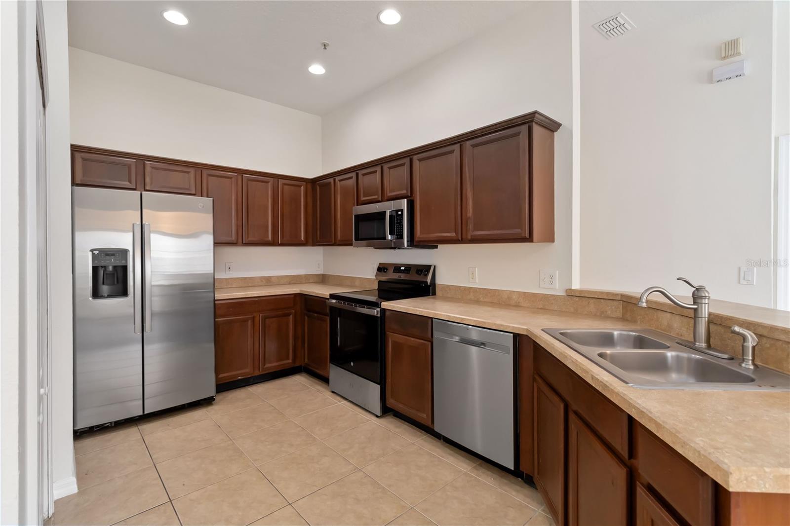 6484 Goldenrod Unit 41a, Orlando, FL 32822