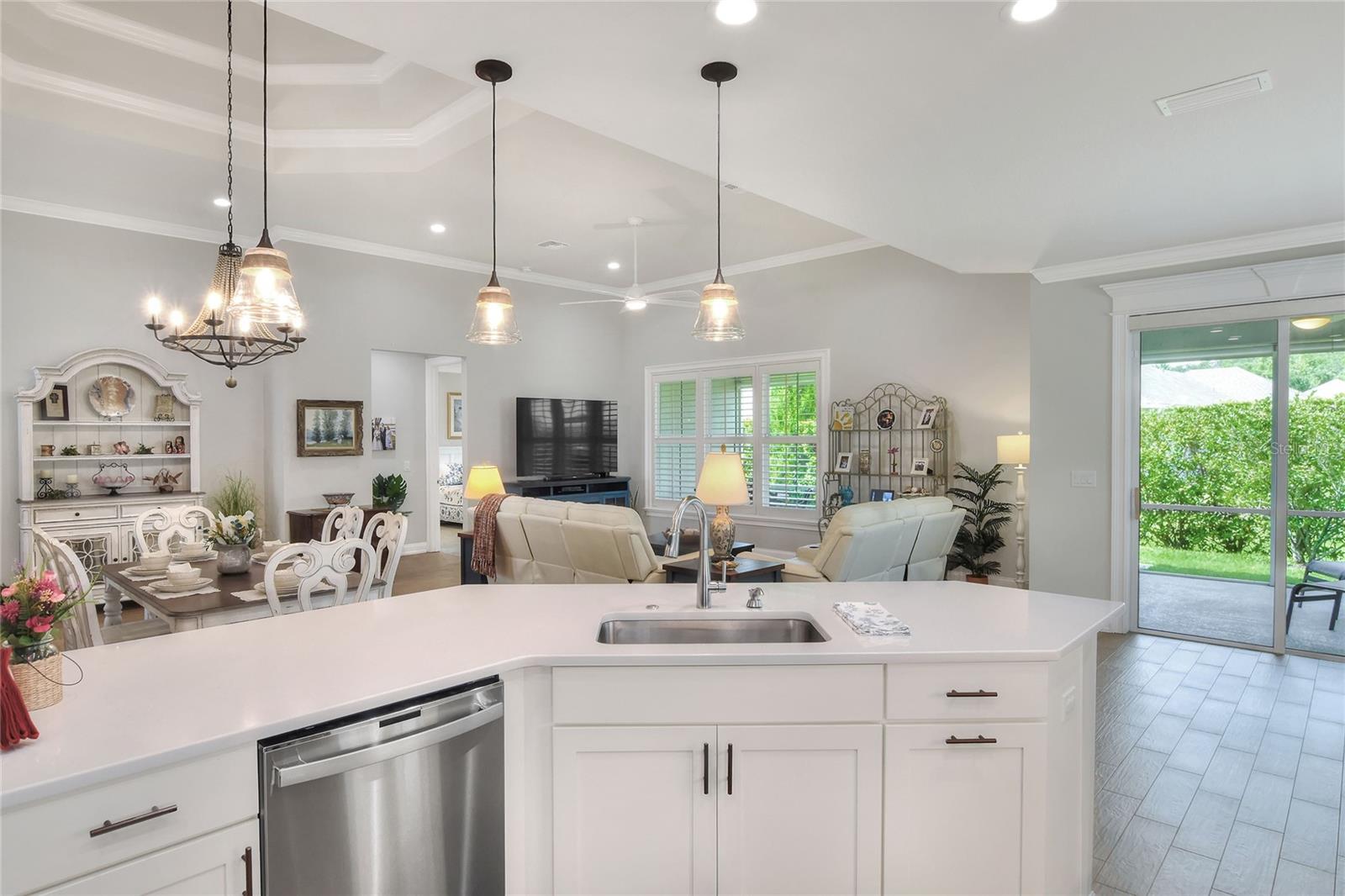 7770 Lake James, Lakeland, FL 33810