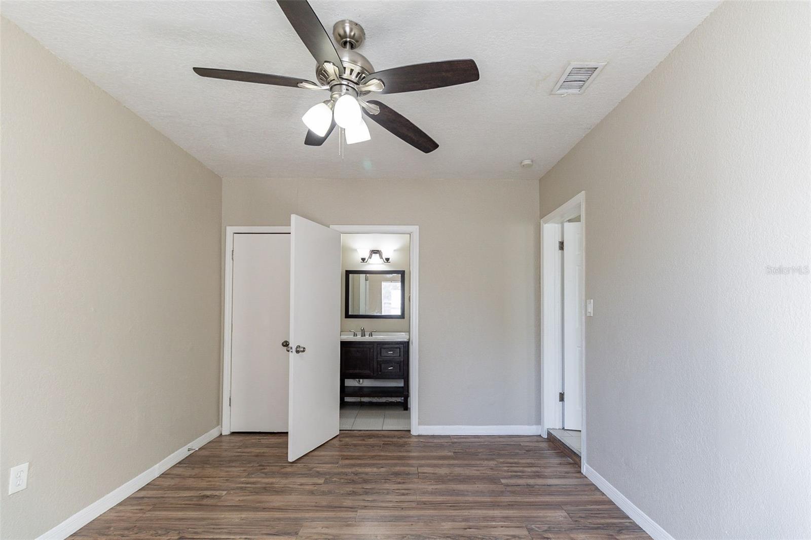 4933 Balboa, Orlando, FL 32808