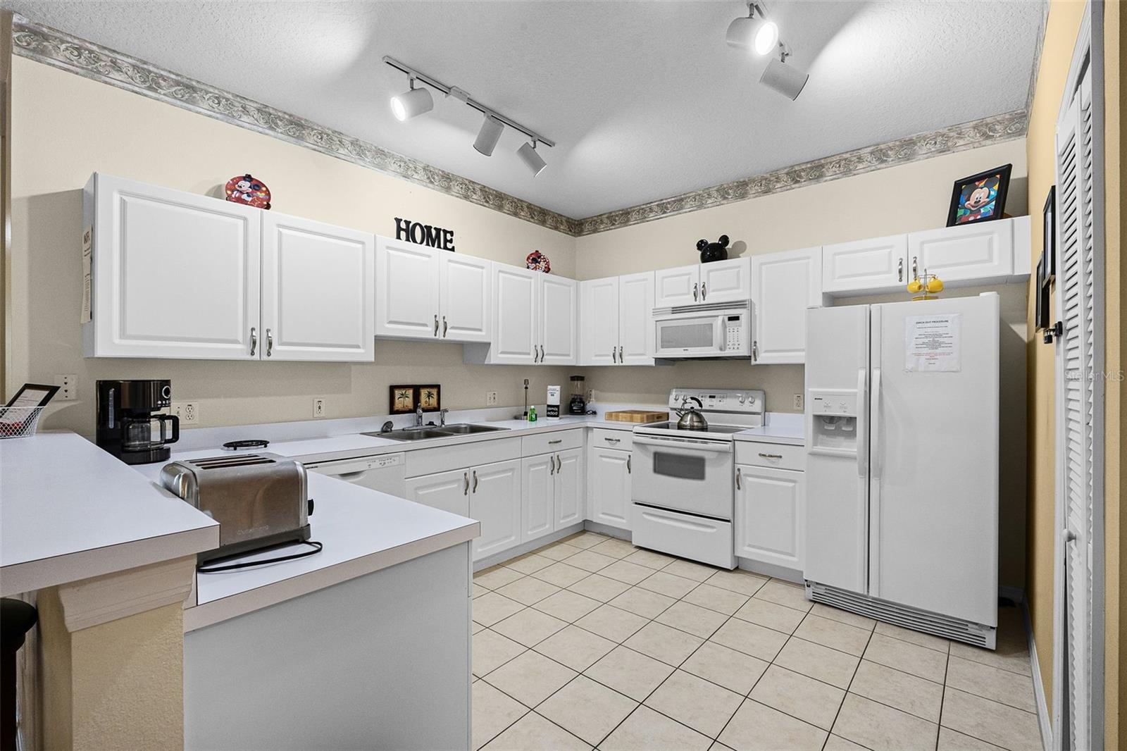 3111 Sun Lake Unit B, Kissimmee, FL 34747
