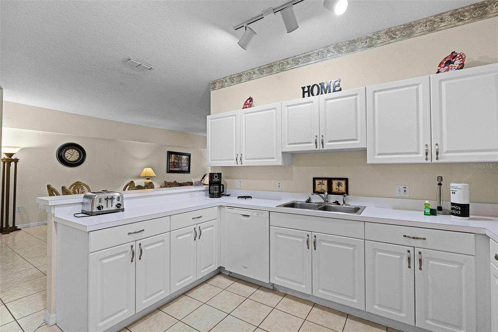 3111 Sun Lake Unit B, Kissimmee, FL 34747