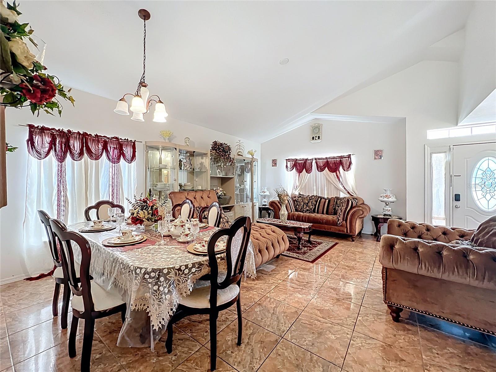 7939 Riffle, Orlando, FL 32818