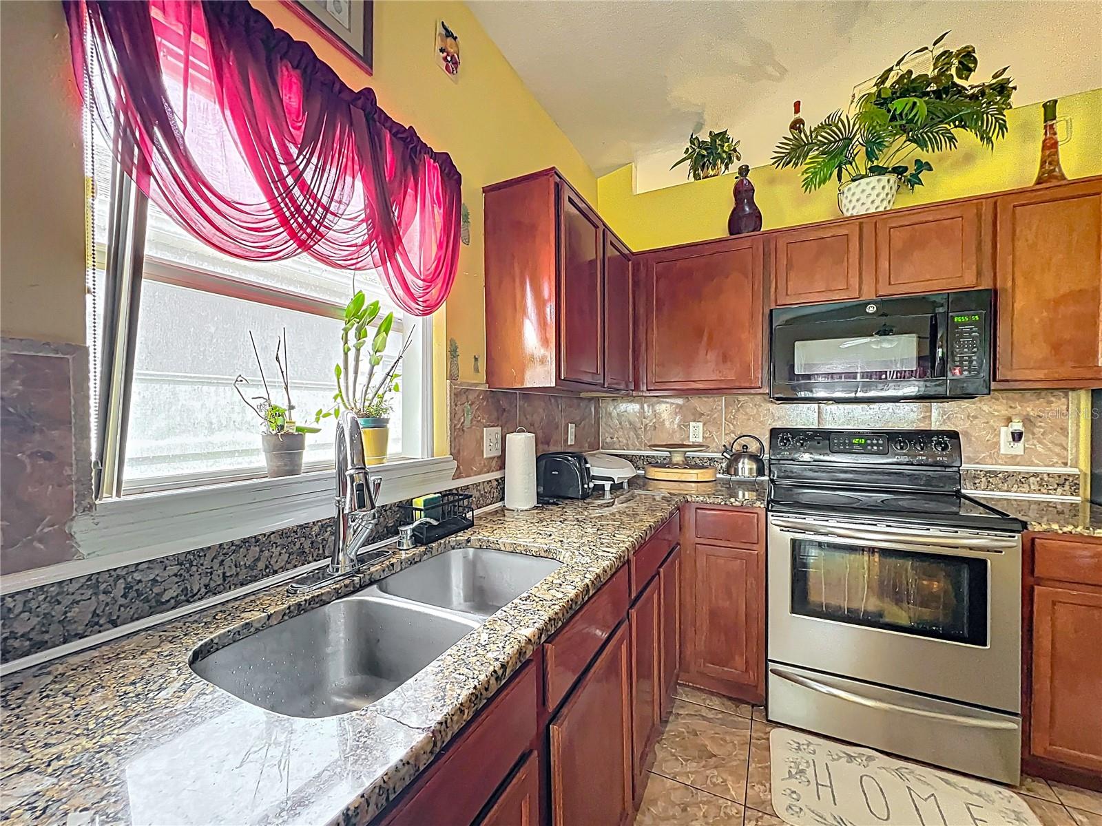 7939 Riffle, Orlando, FL 32818