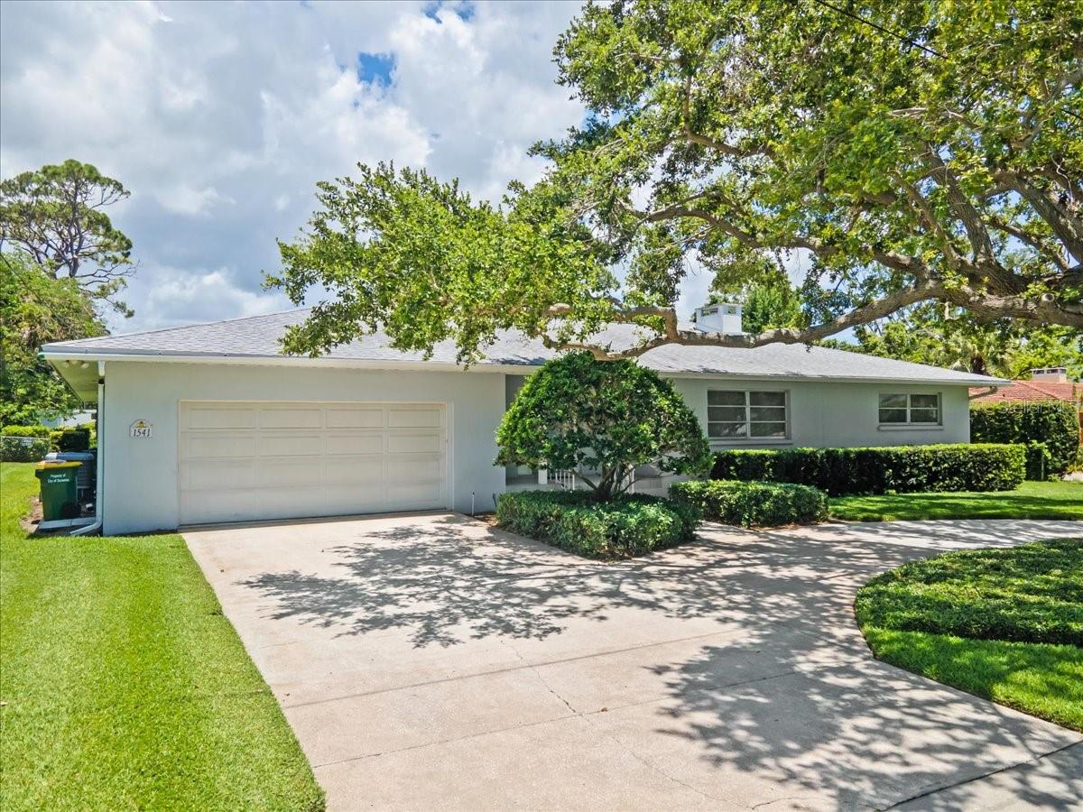 1541 Flower, Sarasota, FL 34239