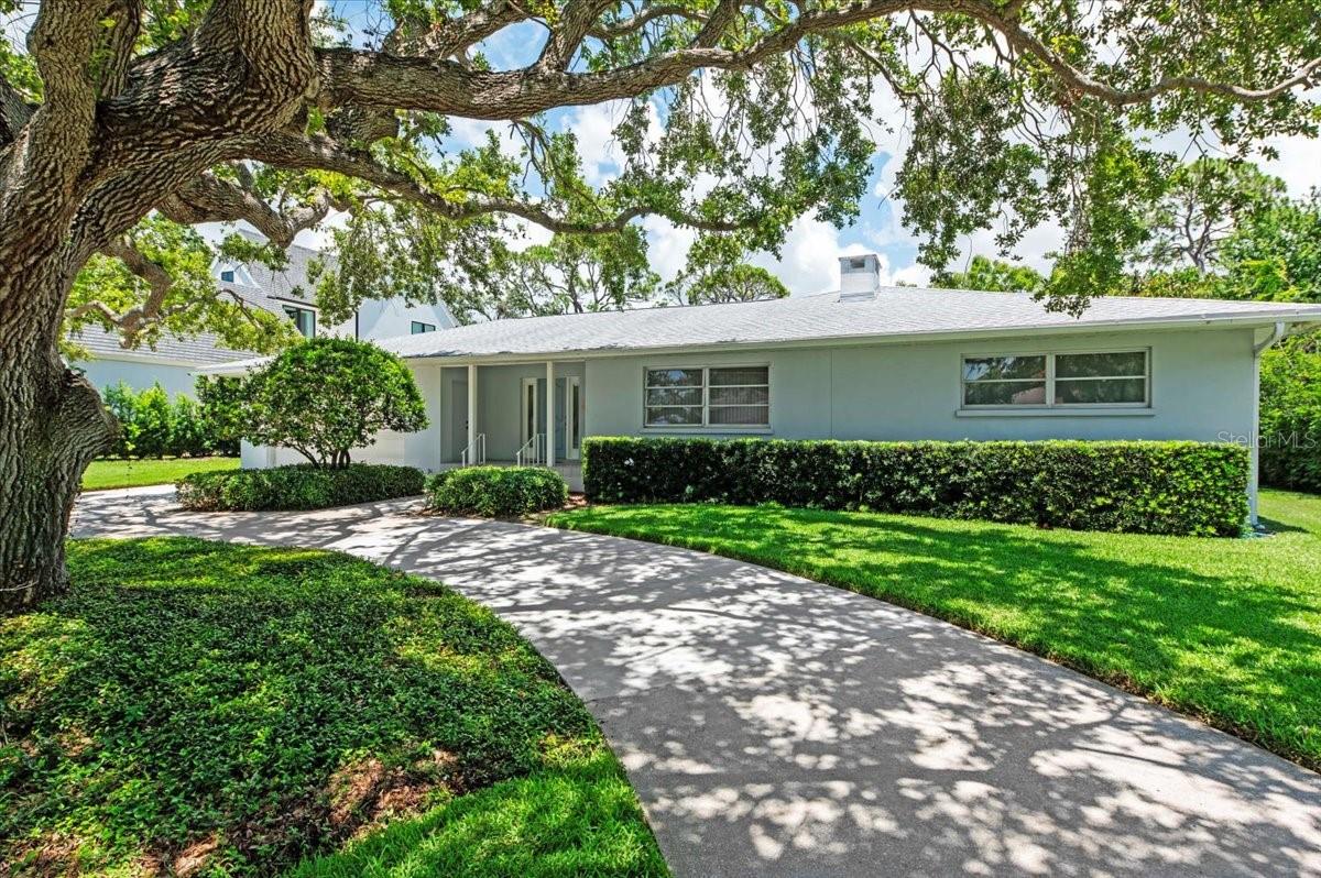 1541 Flower, Sarasota, FL 34239