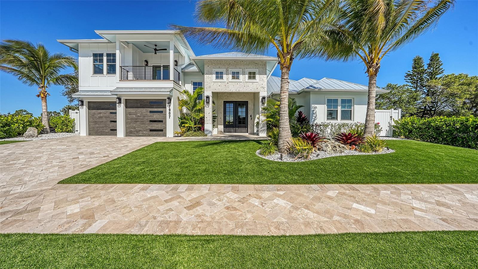 8006 20th, Bradenton, FL 34209