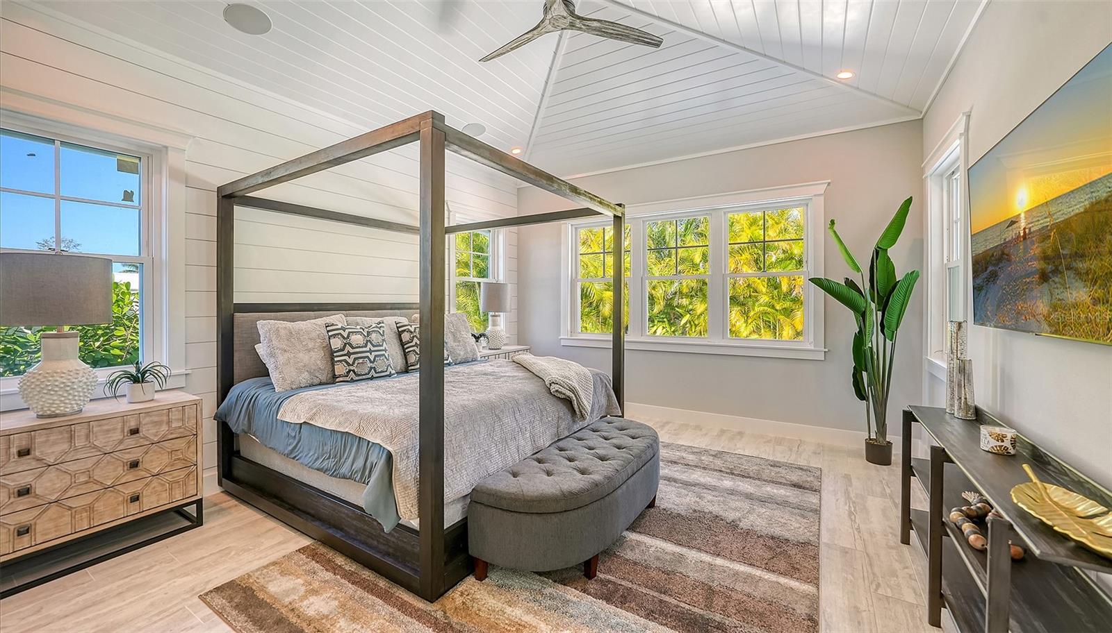 8006 20th, Bradenton, FL 34209