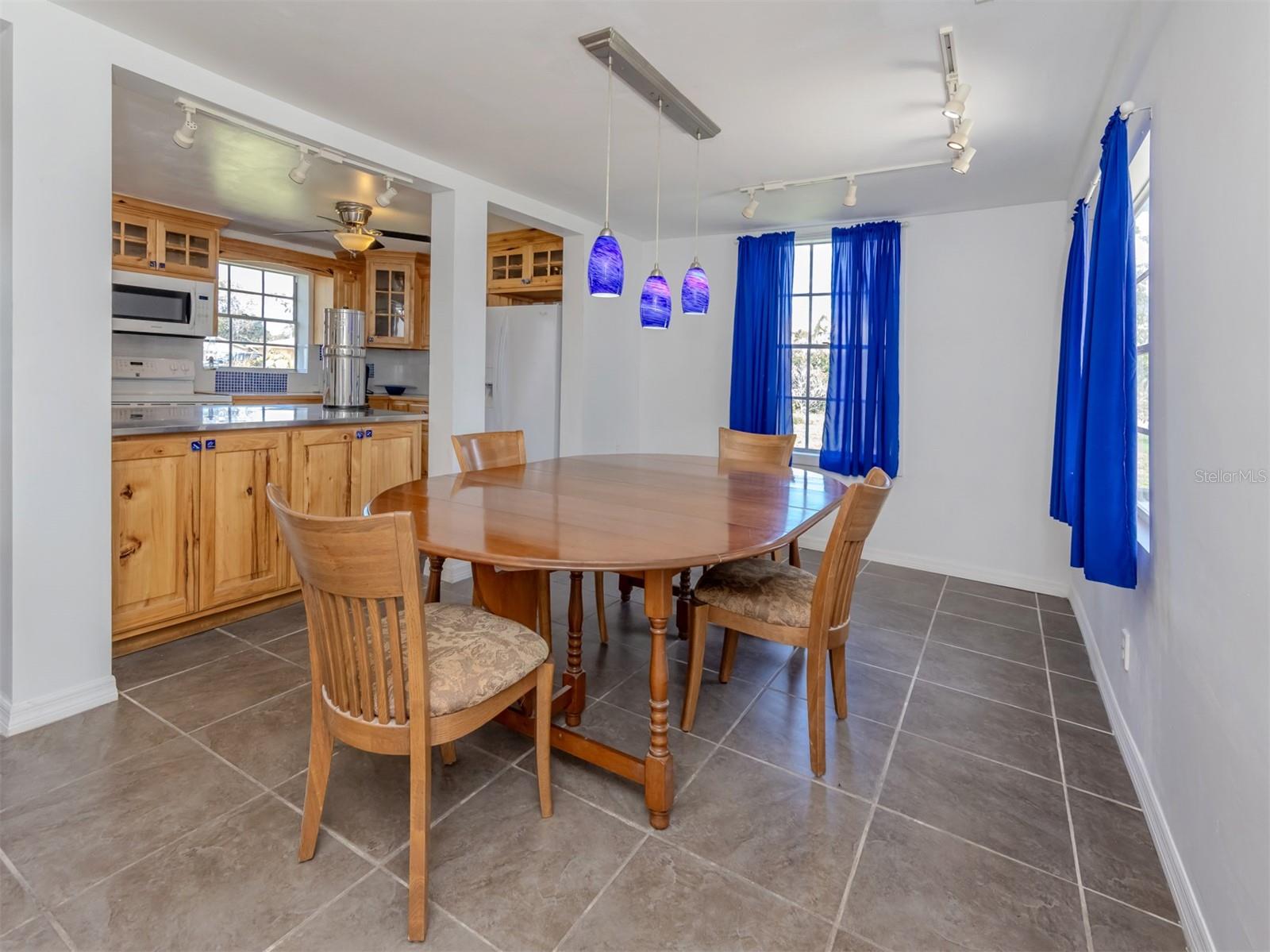 305 Chauncey, Bradenton, FL 34208