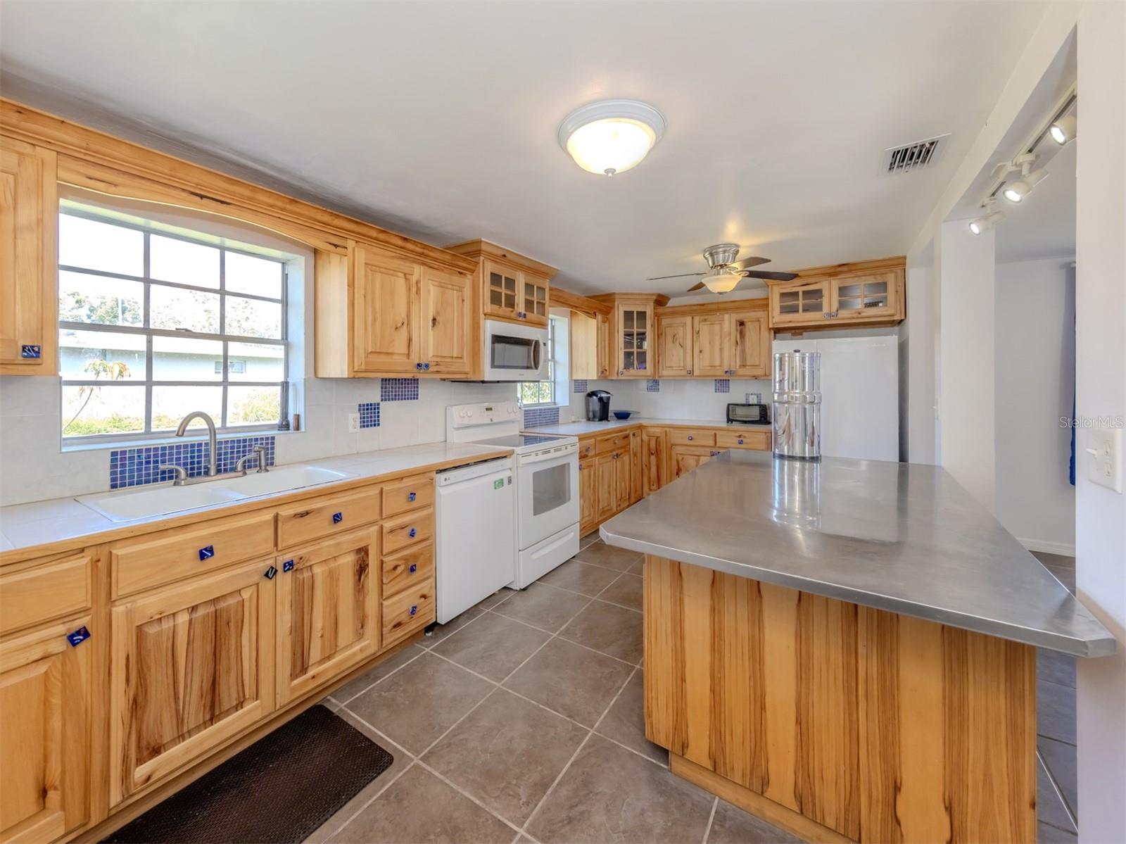 305 Chauncey, Bradenton, FL 34208