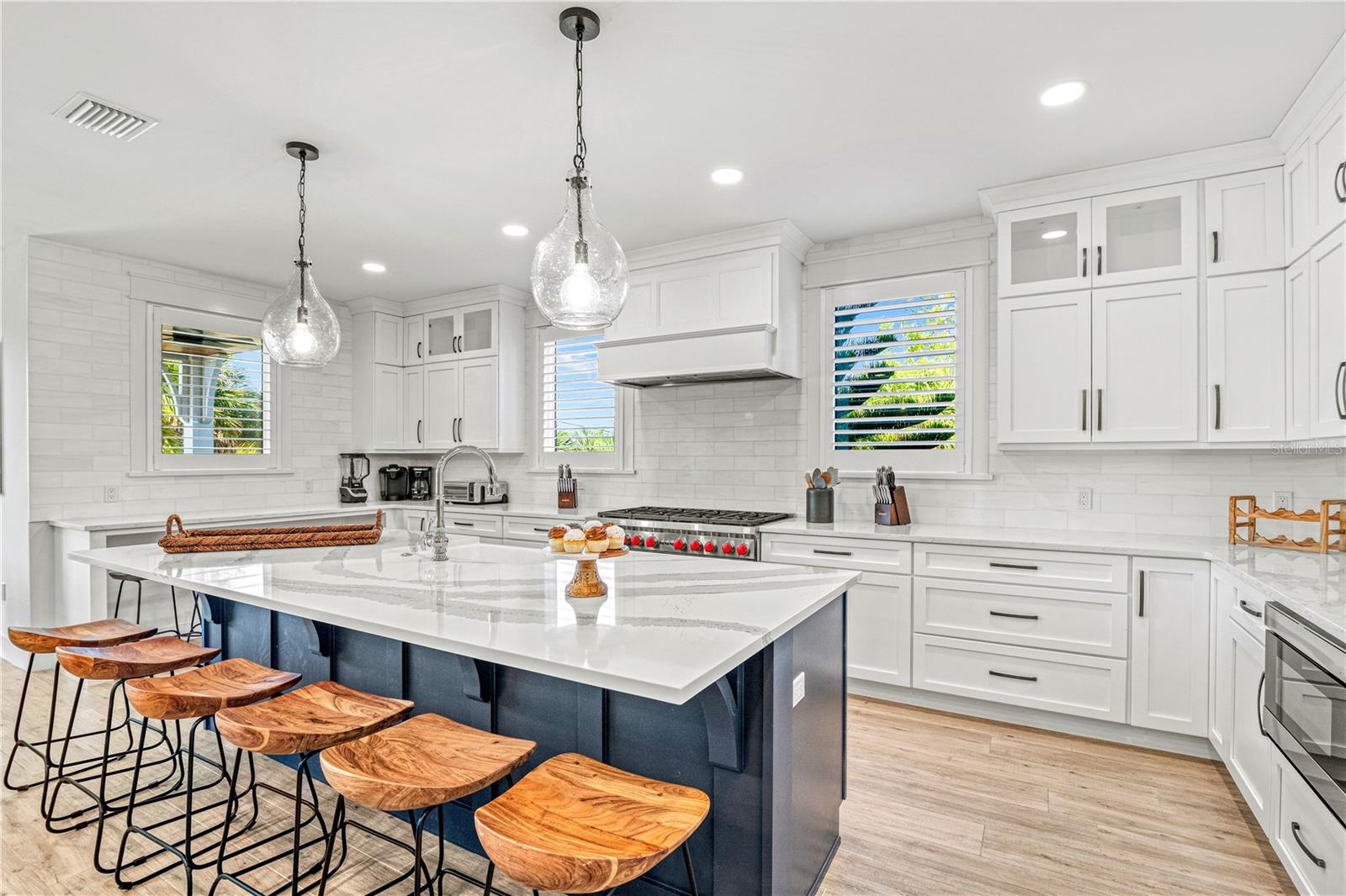 119 Avenida Messina, Sarasota, FL 34242