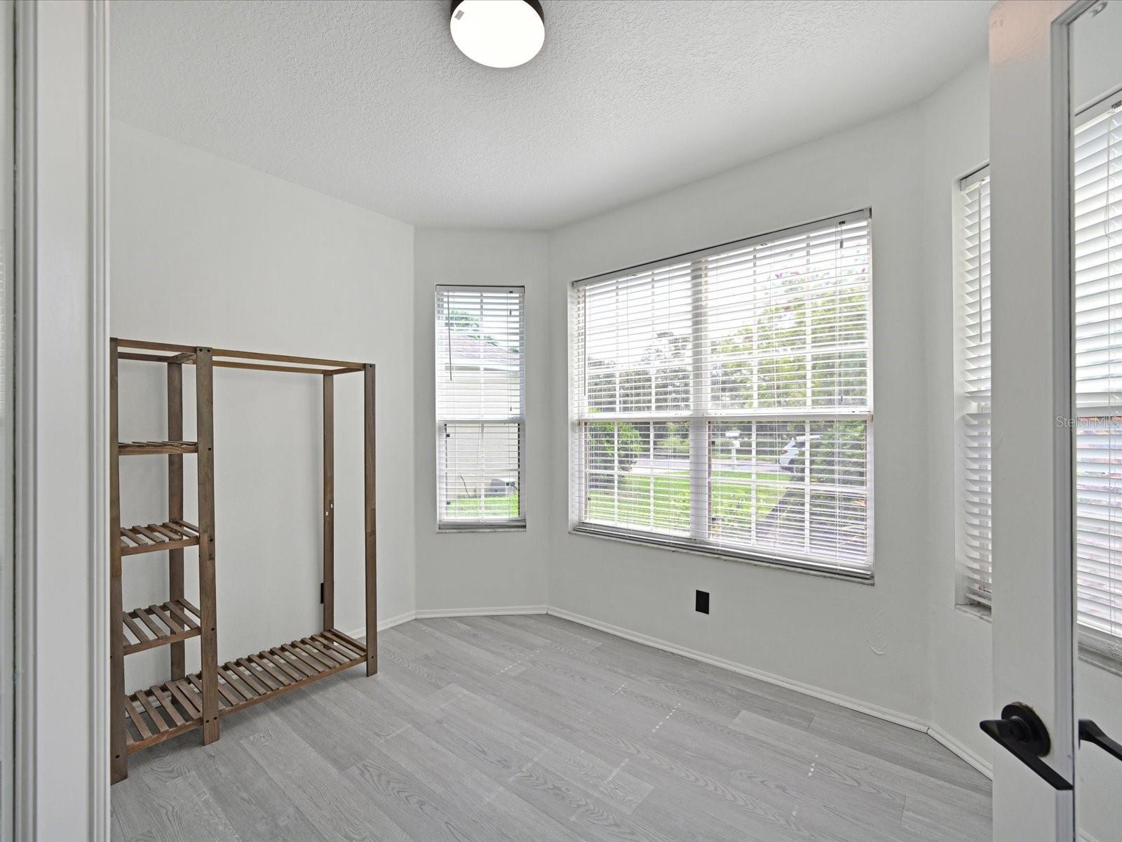 5184 51st, Bradenton, FL 34210