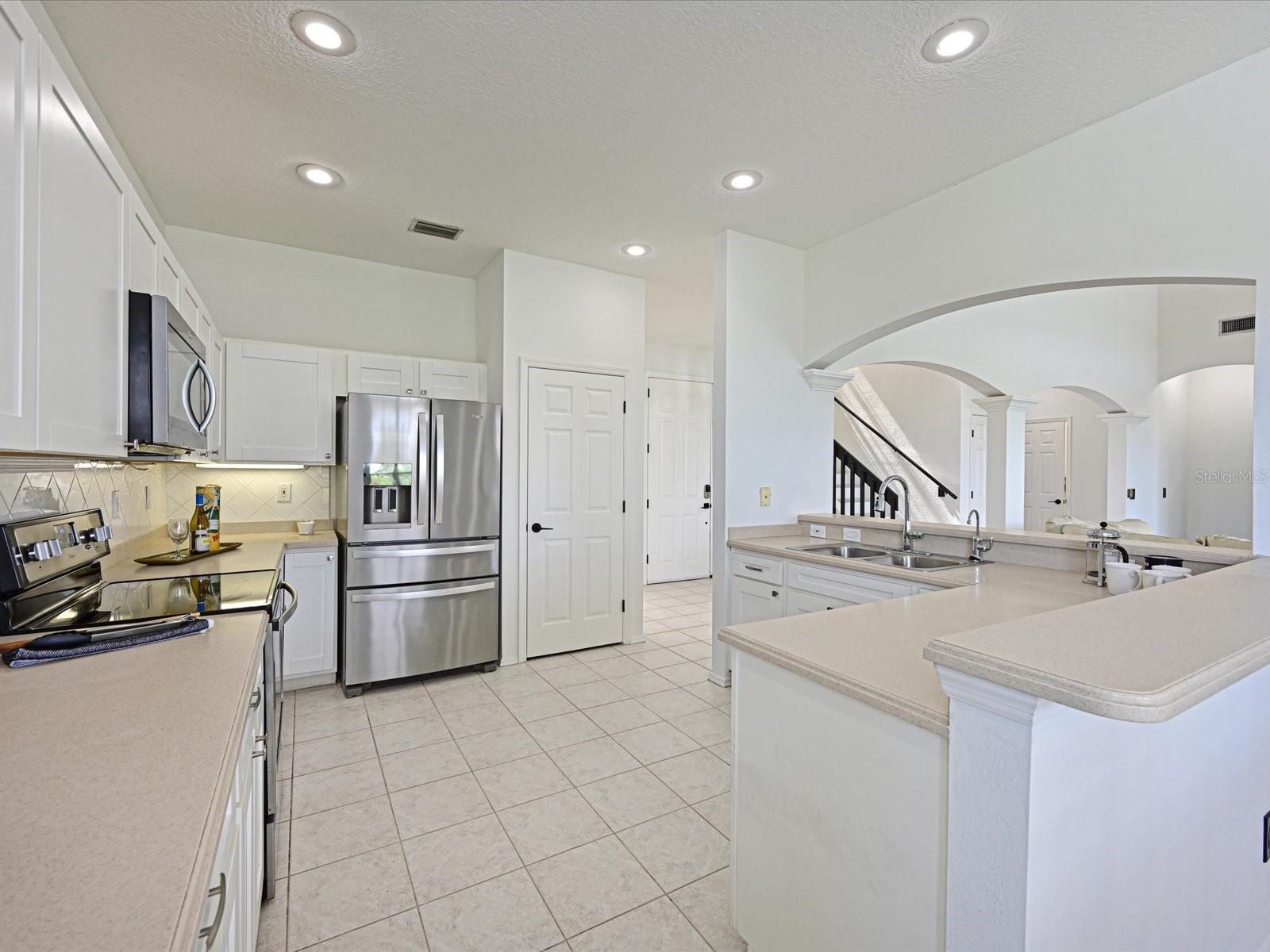 5184 51st, Bradenton, FL 34210