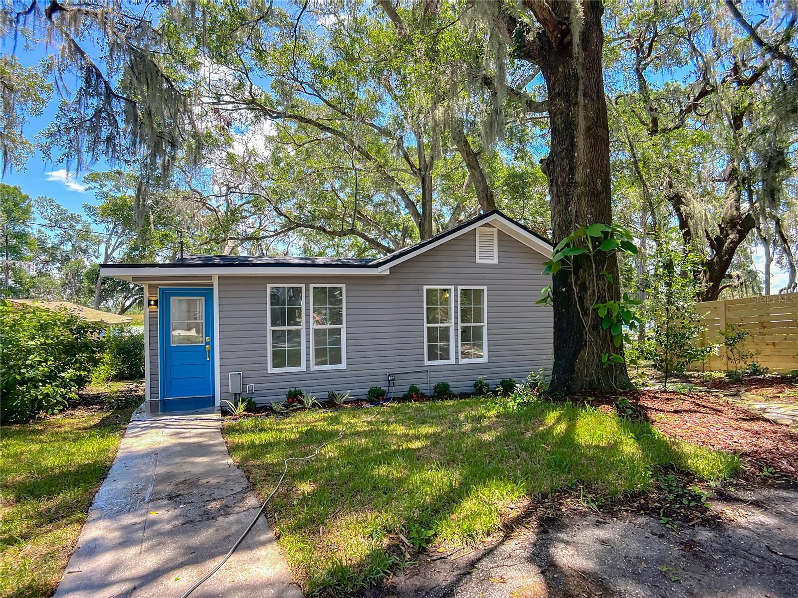 8781 Lakeshore, Floral City, FL 34436