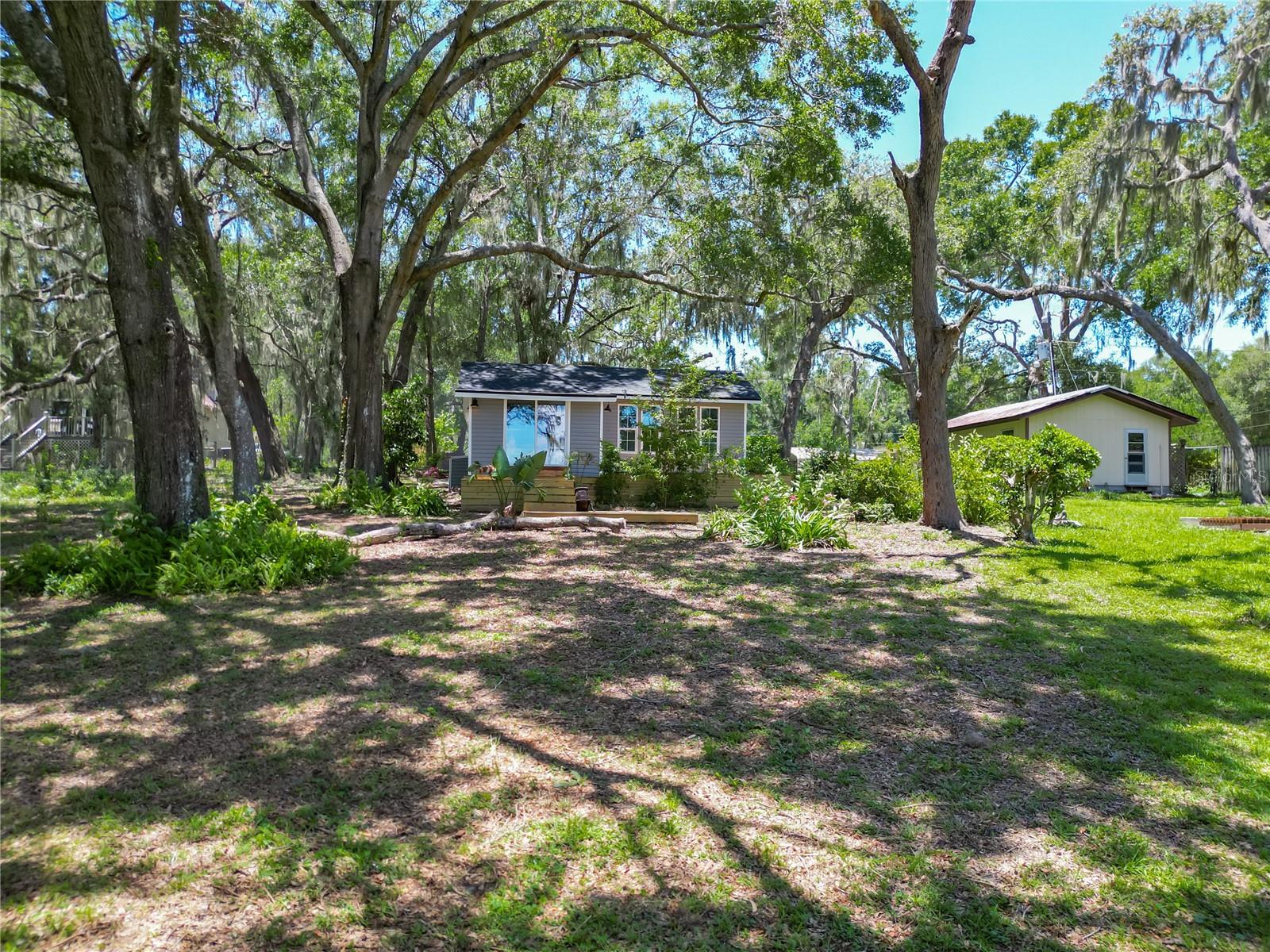 8781 Lakeshore, Floral City, FL 34436