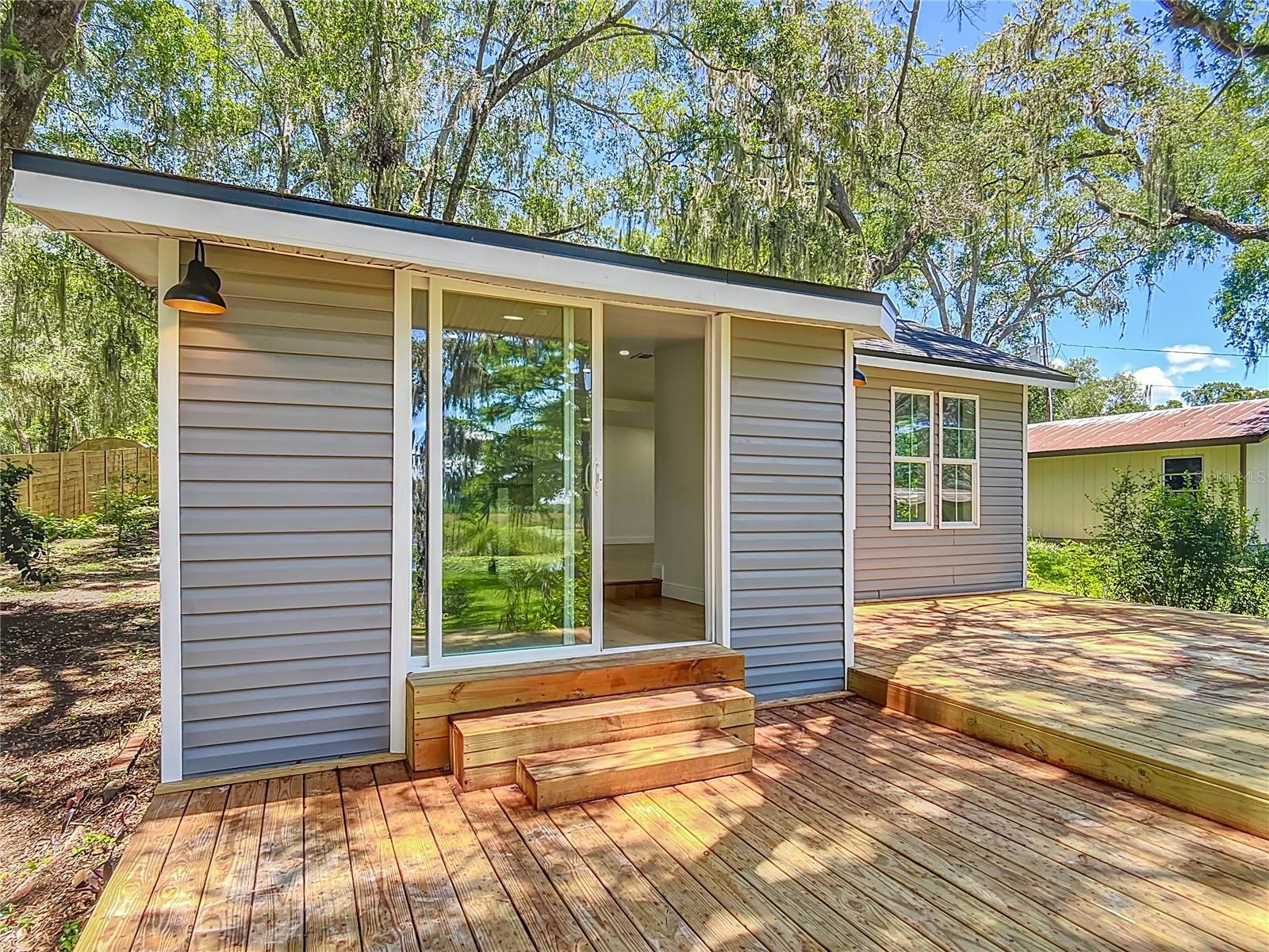 8781 Lakeshore, Floral City, FL 34436