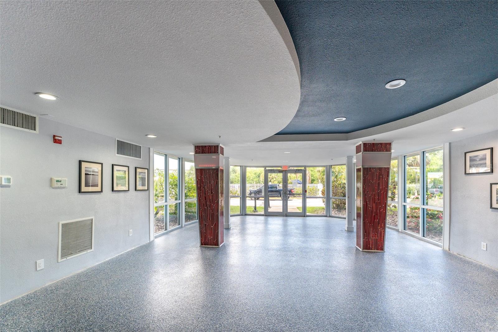 3315 58th Unit 512, St Petersburg, FL 33712