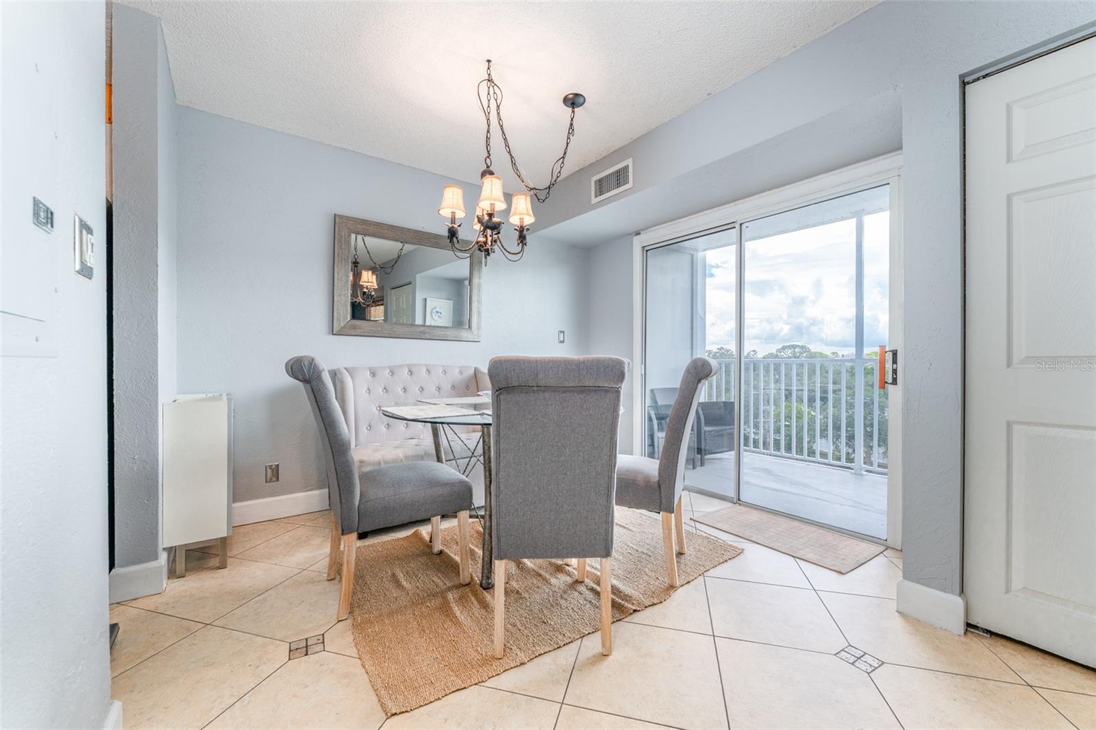 3315 58th Unit 512, St Petersburg, FL 33712