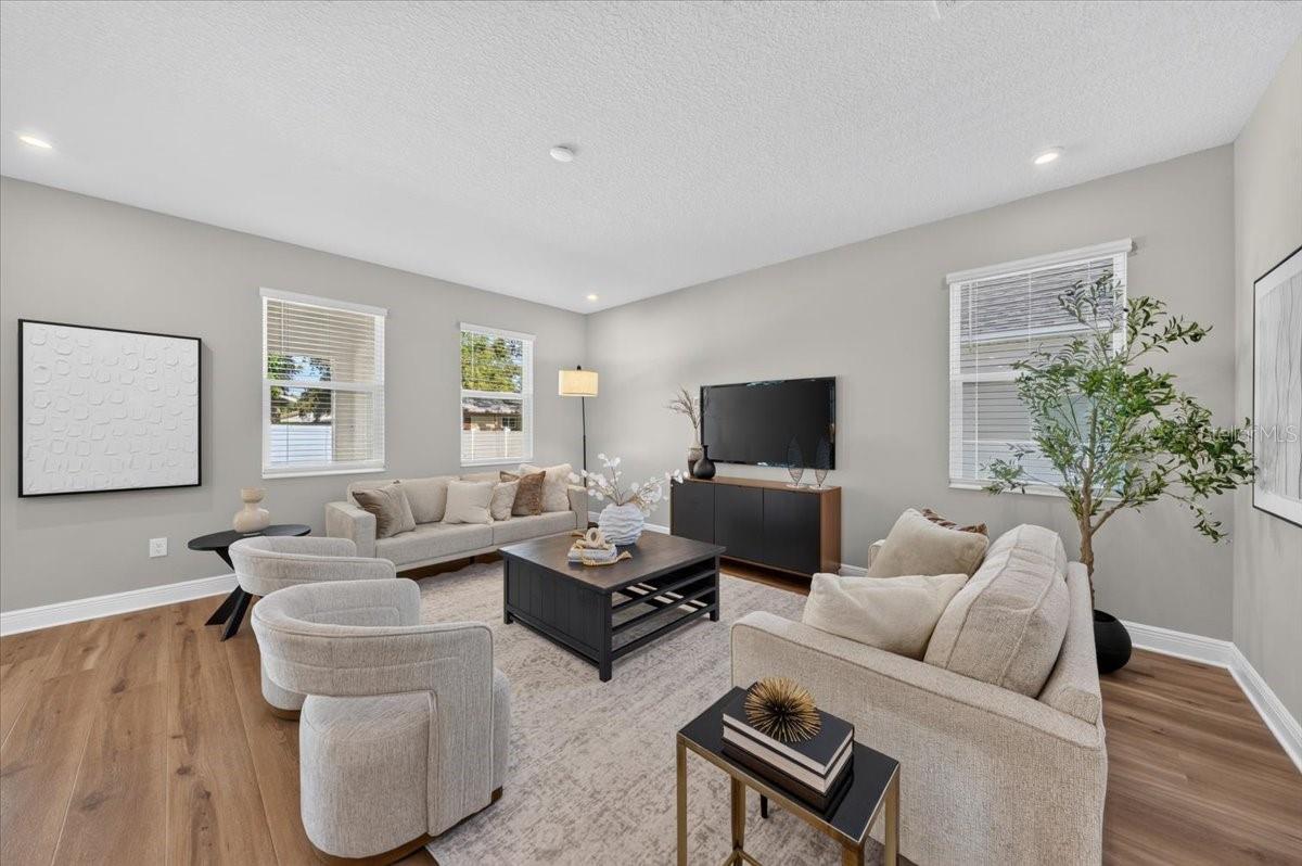 6226 29th, St Petersburg, FL 33702