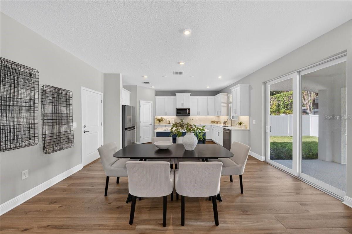 6226 29th, St Petersburg, FL 33702
