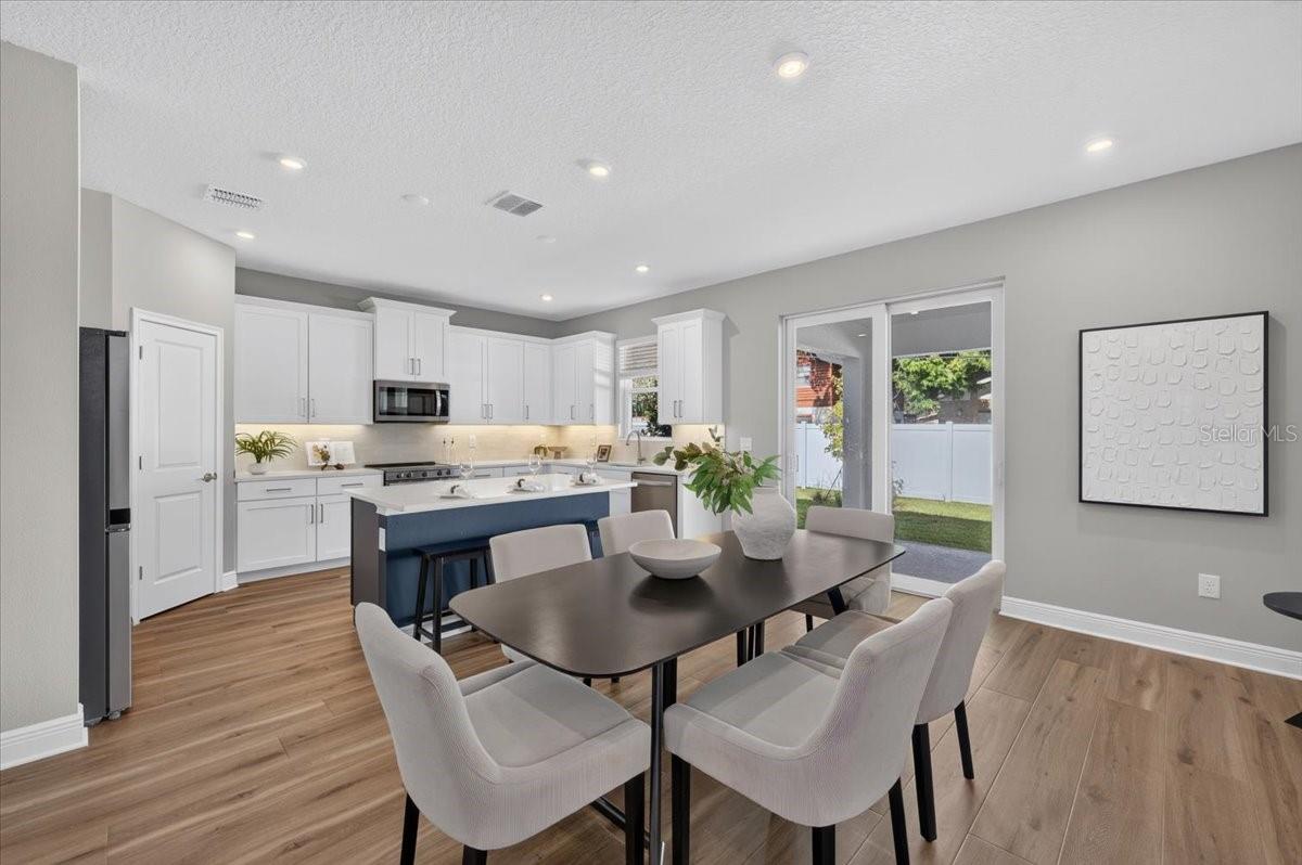 6226 29th, St Petersburg, FL 33702