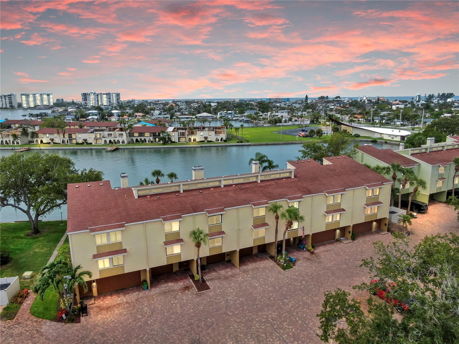 459 Haven Point, Treasure Island, FL 33706