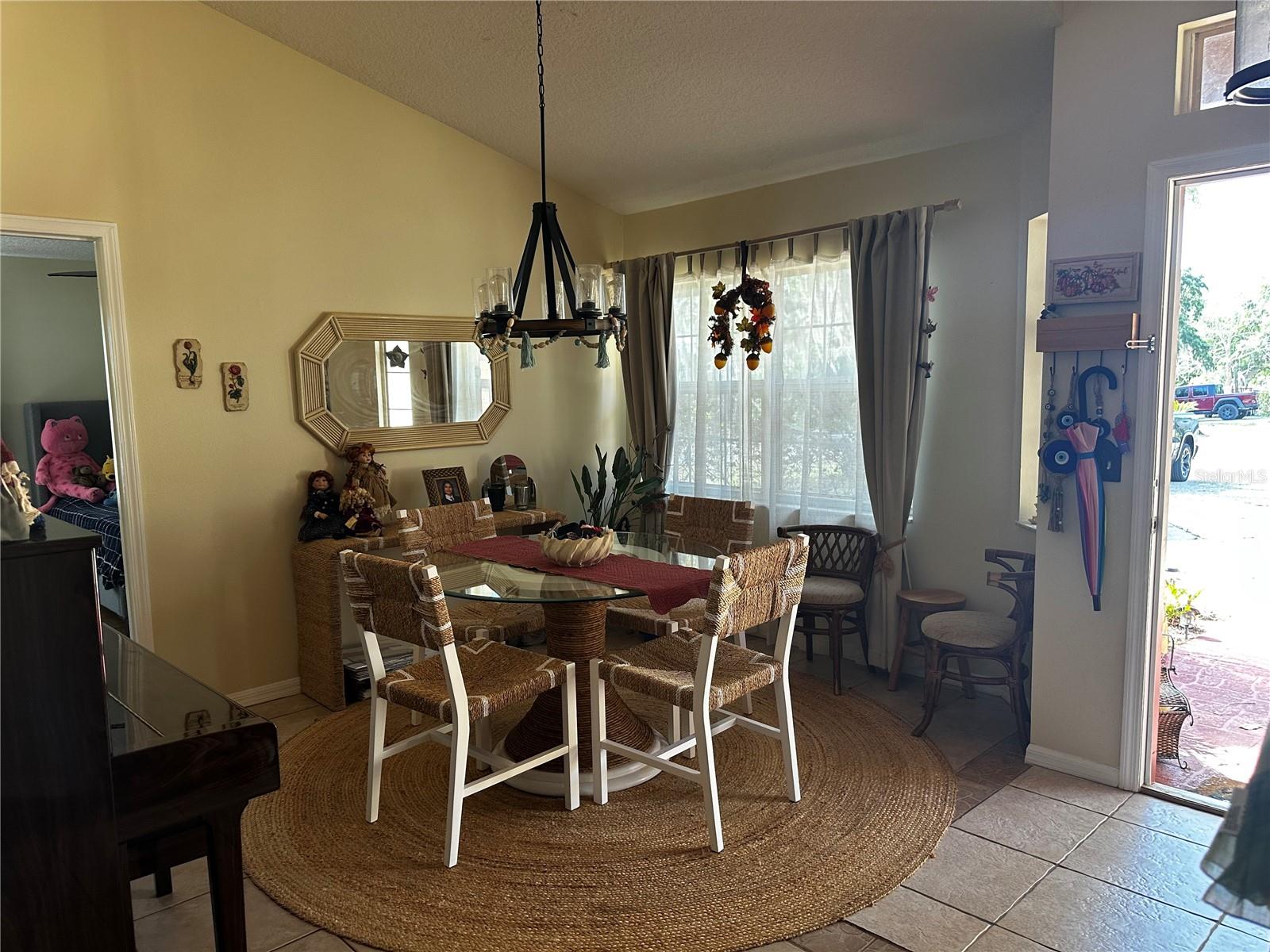 17302 2nd, Montverde, FL 34756