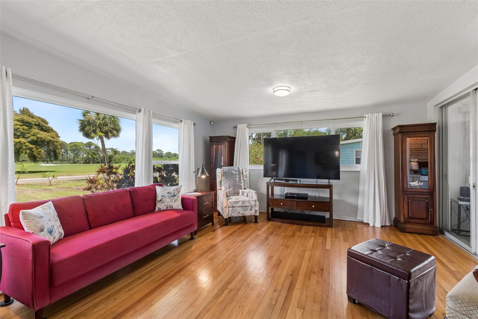 2110 Fairway, St Petersburg, FL 33712