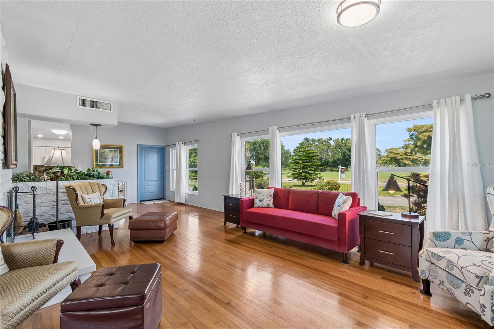 2110 Fairway, St Petersburg, FL 33712
